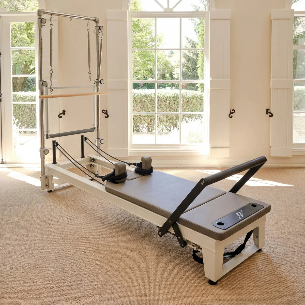 Pravéon Banksia Reformer with Half Cadillac Bundle